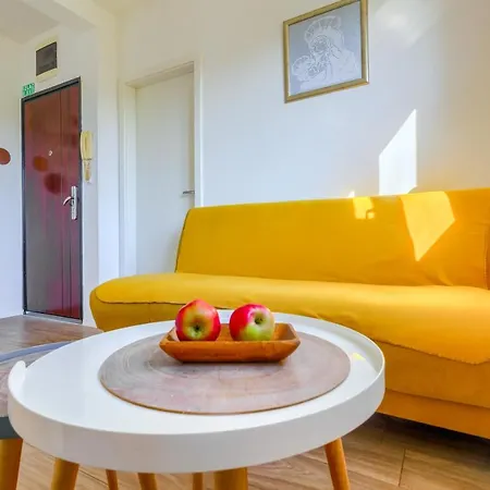 Apartment Holiday Lägenhet