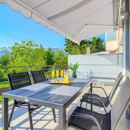 Apartment Apartment Holiday *